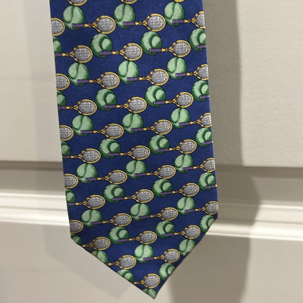 Thomas Pink men’s 100%Silk graphic Tennis Racket & ball Necktie made in England